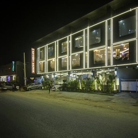 Hotel Park Tree Near Delhi Airport Nova Deli Exterior foto