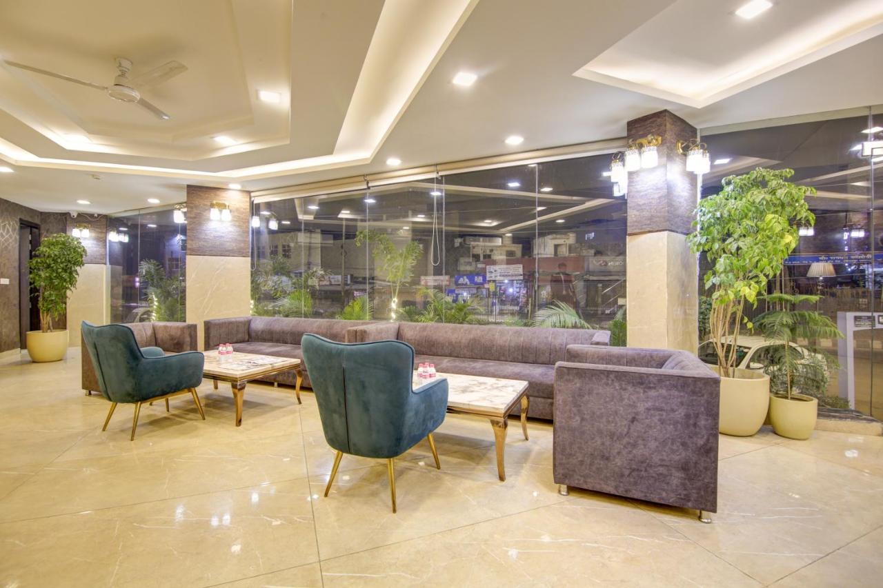 Hotel Park Tree Near Delhi Airport Nova Deli Exterior foto